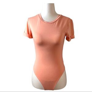 Forever 21 light pink bodysuit with short cuffed sleeves Crewneck Sz S New w tag